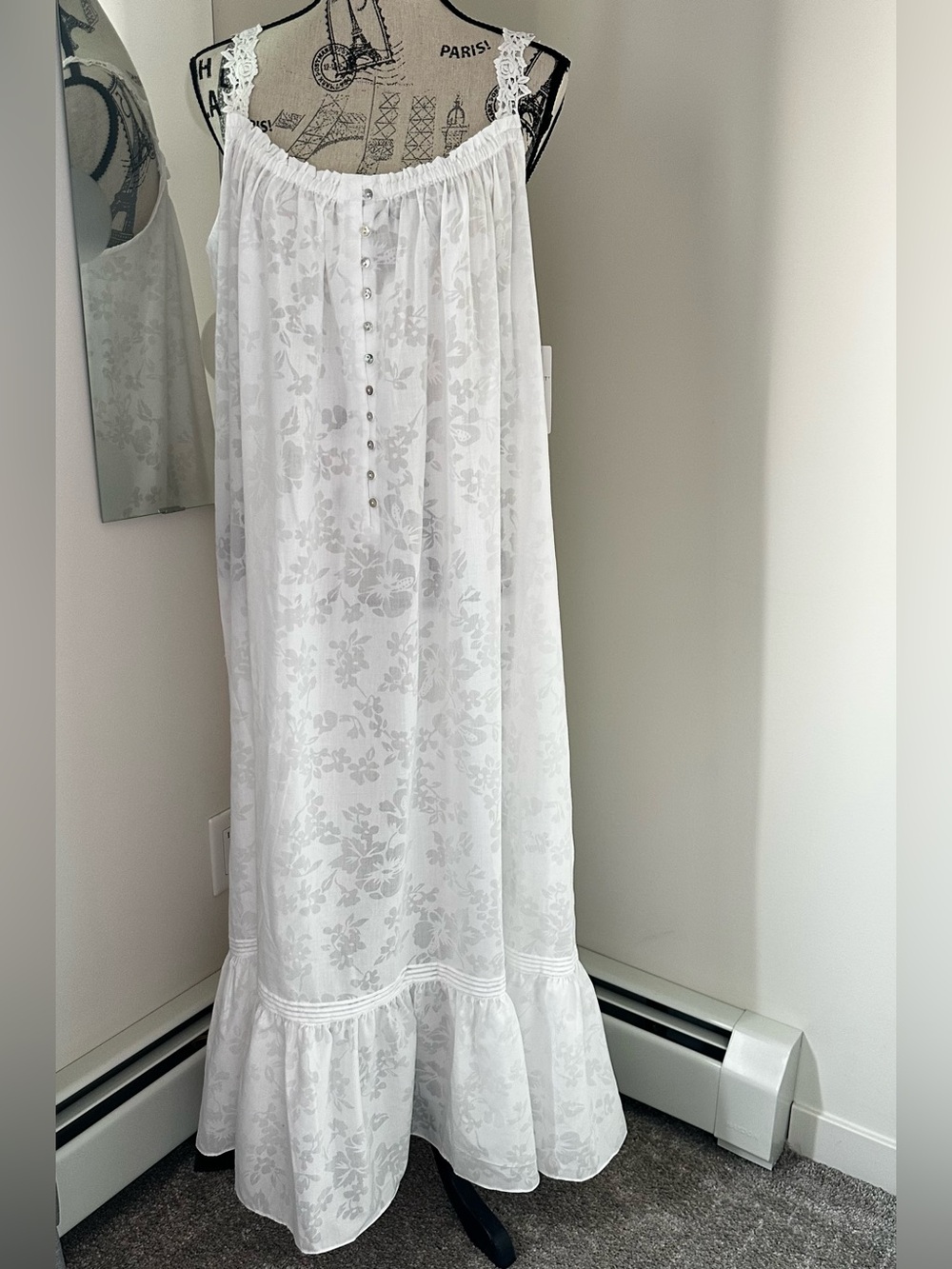 Eileen West Large White Floral Lace-Trim Maxi Skirt